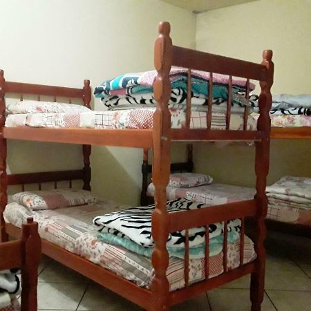 Hostel Pousada Consulado Ponta Grossa  Esterno foto